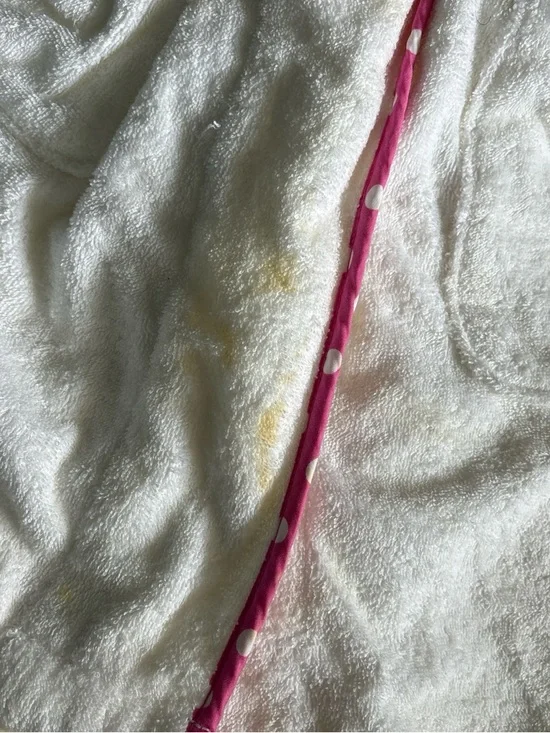 Pink Robe - Picture 5 of 6